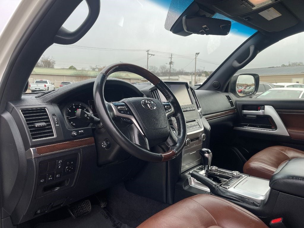 2018 Toyota Land Cruiser V8 (A8)